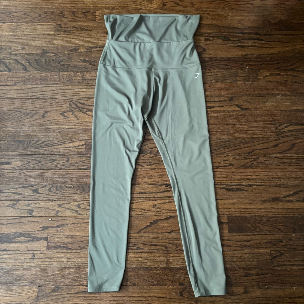 Gymshark Sage Green Everyday Foldover Athleisure Athletic Workout Leggings